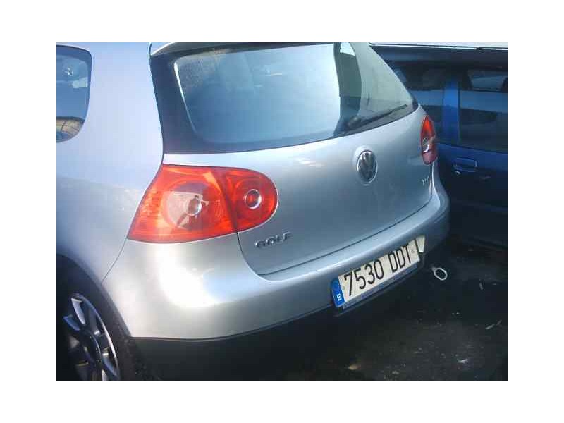 volkswagen golf v berlina (1k1) del año 2004