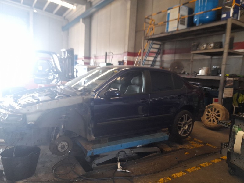 seat toledo (1m2) del año 2003