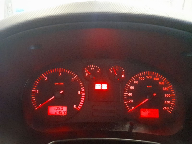 seat toledo (1m2) del año 2003