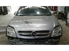 opel vectra c berlina del año 2003