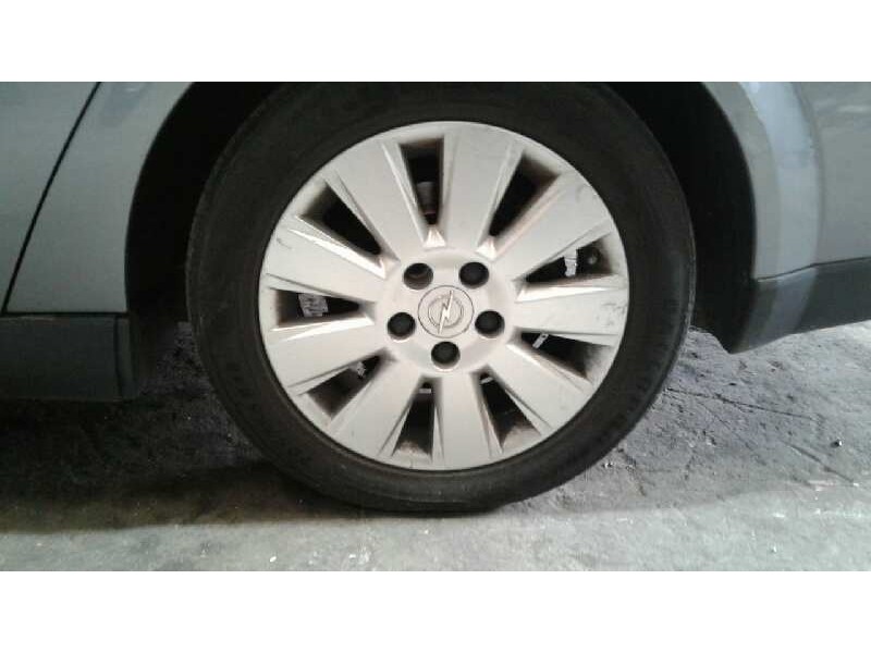 opel vectra c berlina del año 2003