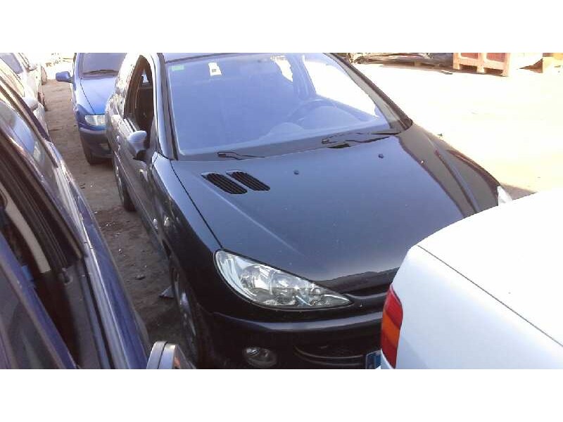 peugeot 206 berlina del año 2004
