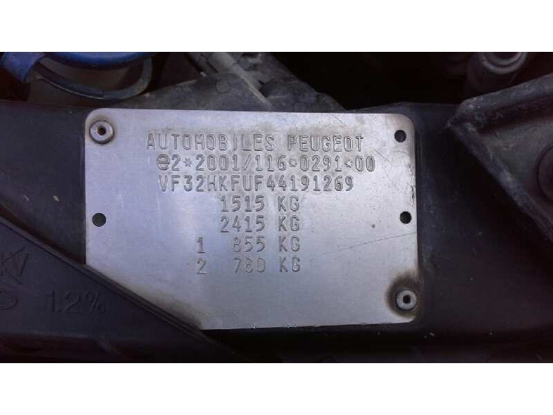 peugeot 206 berlina del año 2004