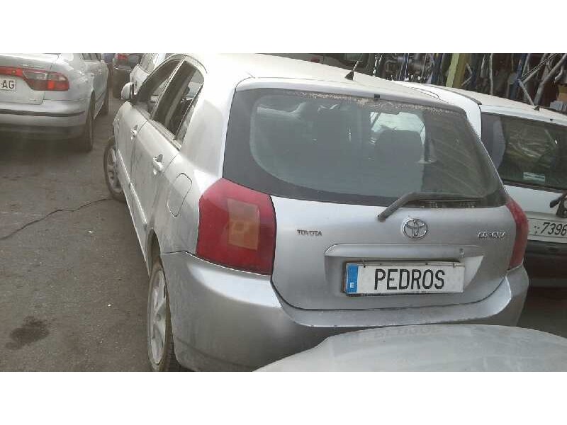 toyota corolla (e12) del año 2002