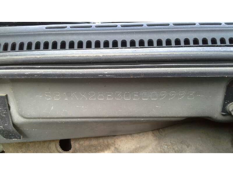 toyota corolla (e12) del año 2002