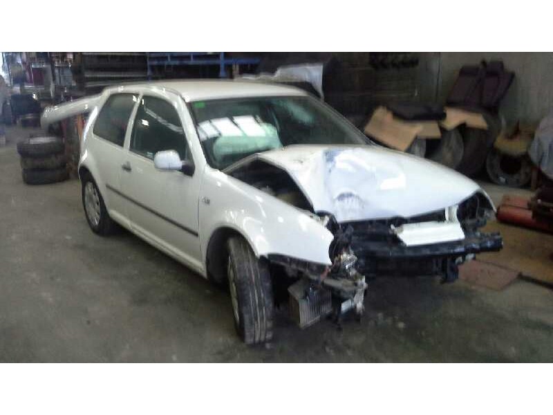 volkswagen golf iv berlina (1j1) del año 2001