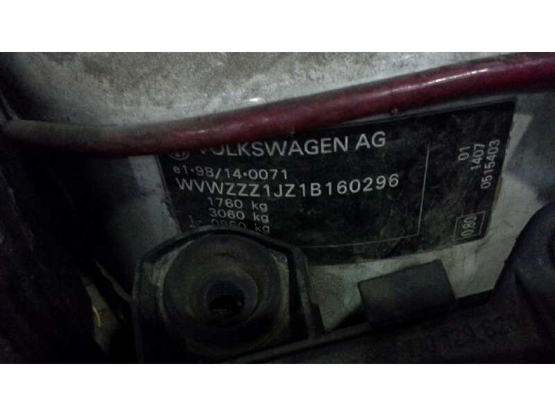 volkswagen golf iv berlina (1j1) del año 2001