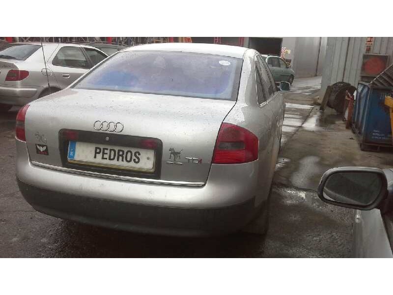 audi a6 berlina (4b2) del año 1999