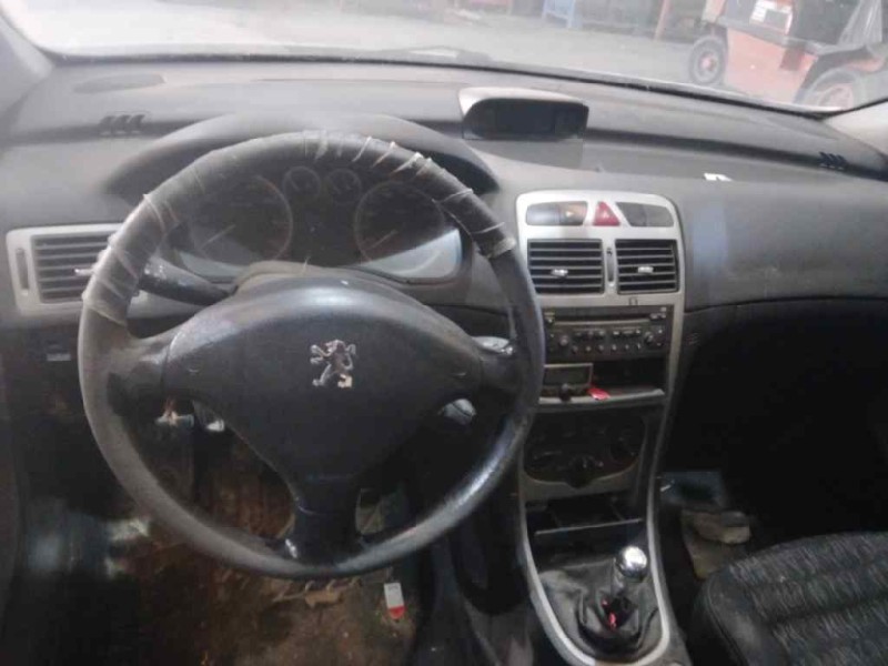 peugeot 307 (s1) del año 2001