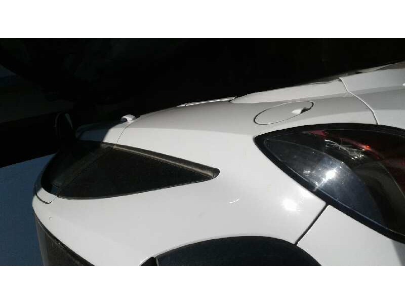 opel astra gtc del año 2006