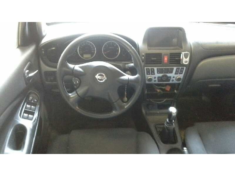 nissan almera (n16/e) del año 2005