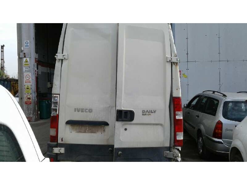 iveco daily caja cerrada (2006 =>) del año 2007