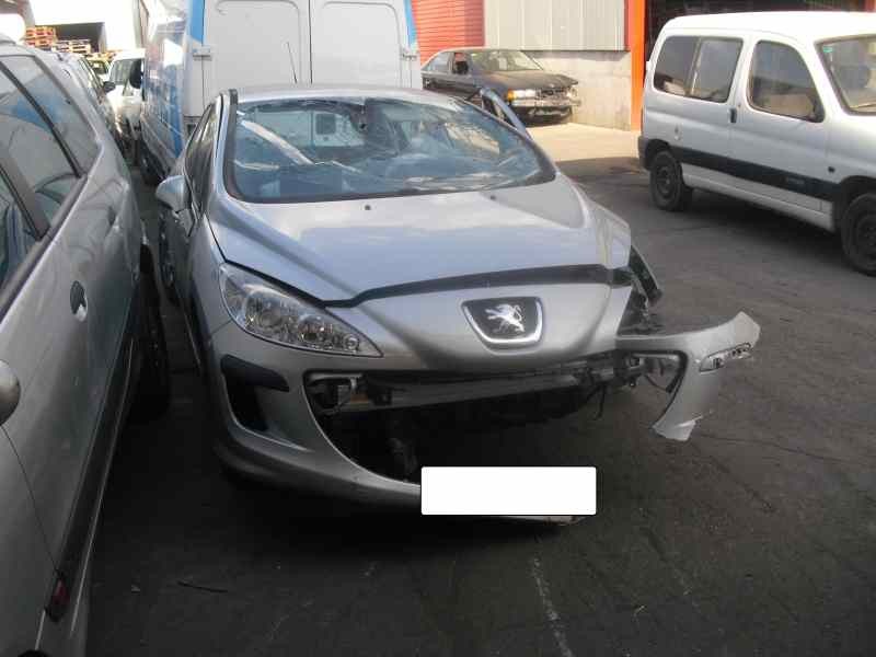 peugeot 308 del año 2008