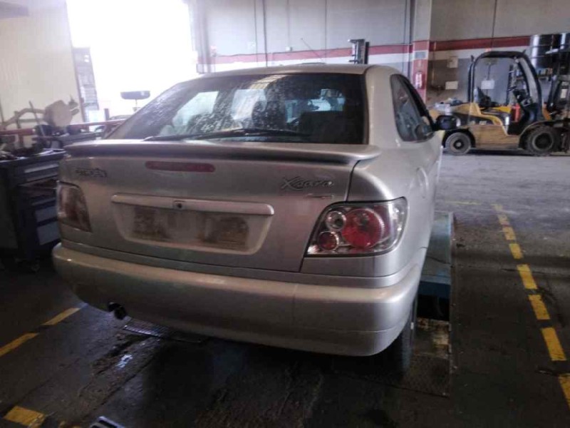 citroën xsara berlina del año 2000