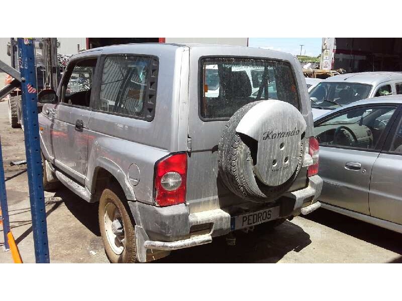 ssangyong korando del año 2002
