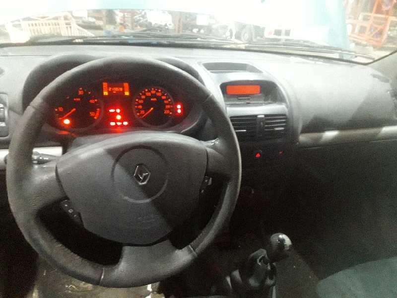 renault clio ii fase ii (b/cb0) del año 2005
