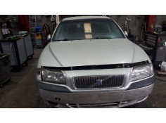 volvo s80 berlina del año 2001