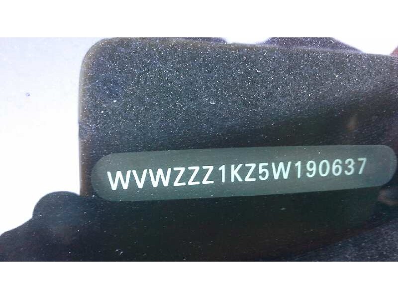 volkswagen golf v berlina (1k1) del año 2005