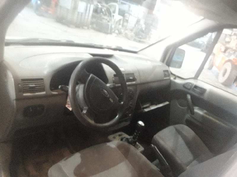 ford transit connect (tc7) del año 2004