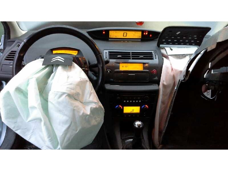 citroën c4 berlina del año 2006