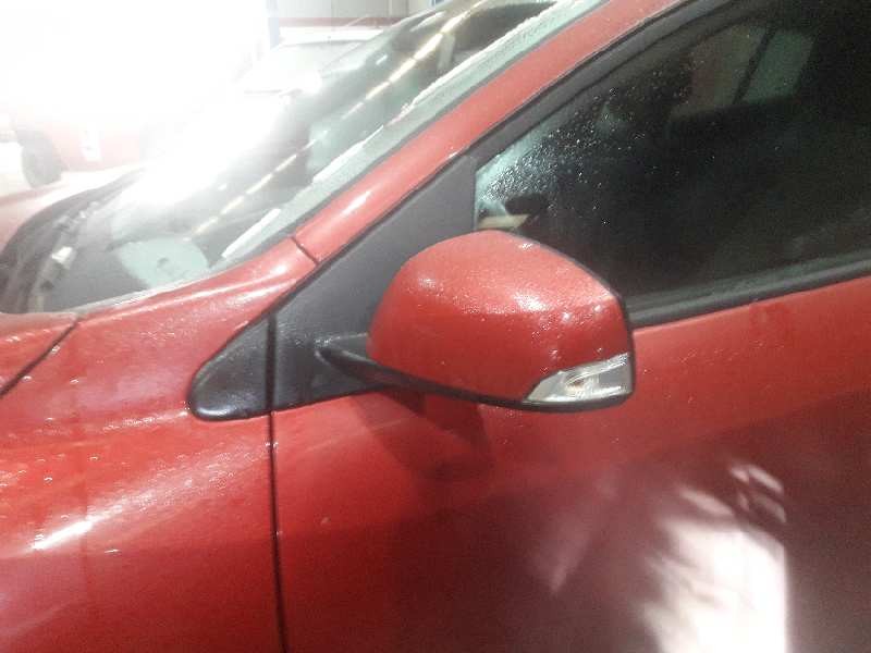 renault megane iii berlina 5 p del año 2009