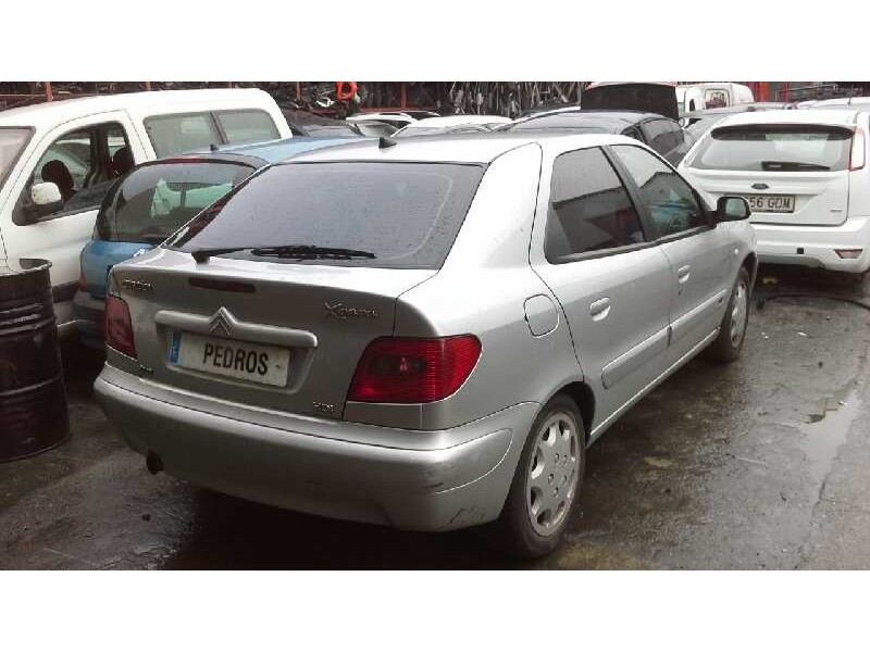 citroën xsara berlina del año 2002