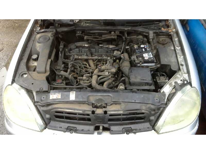 citroën xsara berlina del año 2002