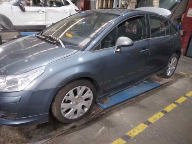 citroën c4 berlina del año 2006