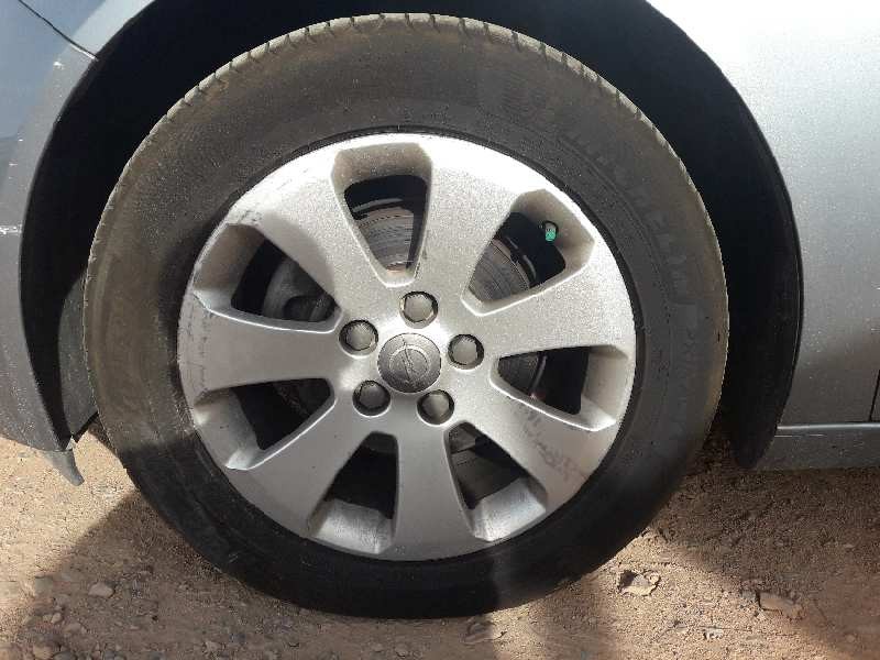 opel insignia berlina del año 2010