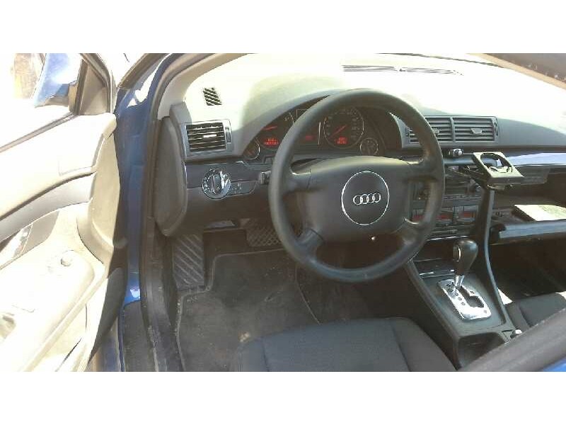 audi a4 berlina (8e) del año 2002