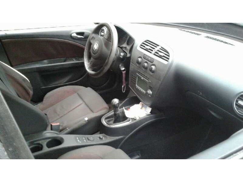 seat leon (1p1) del año 2005