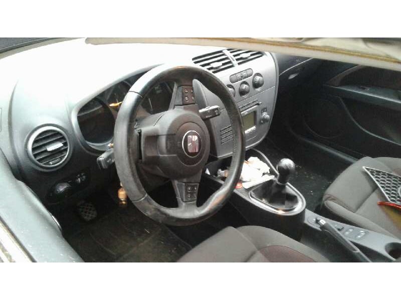 seat leon (1p1) del año 2005