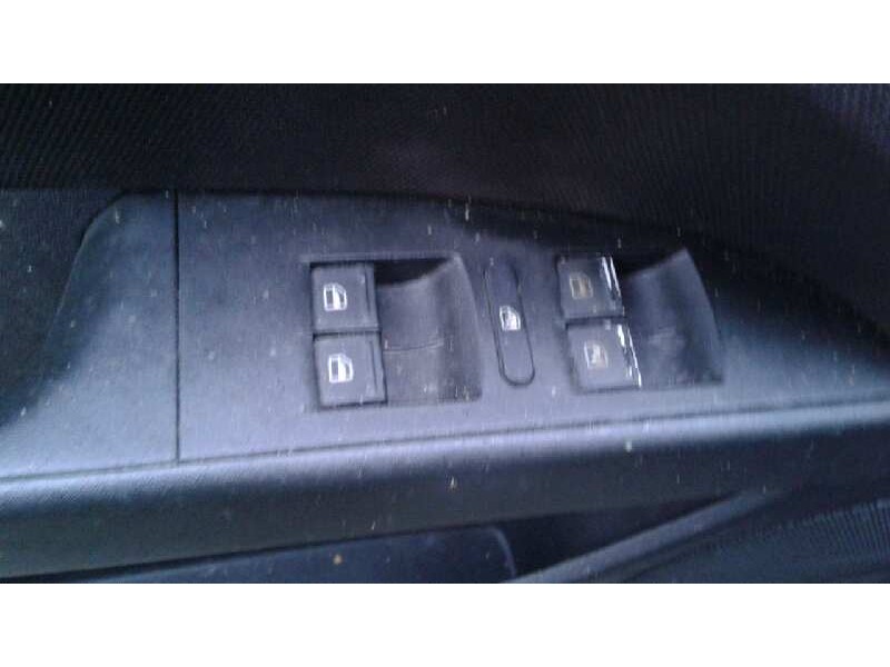 seat leon (1p1) del año 2005