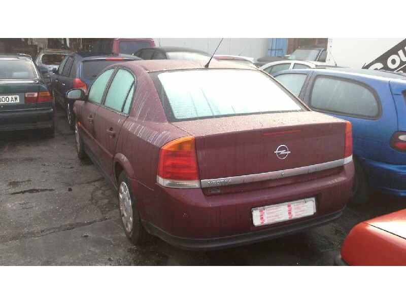 opel vectra c berlina del año 2003