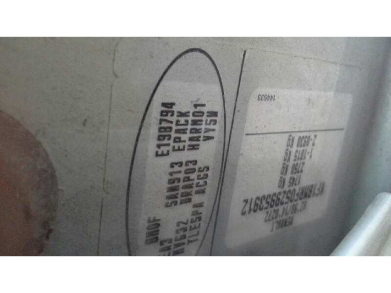 renault megane ii berlina 5p del año 2004