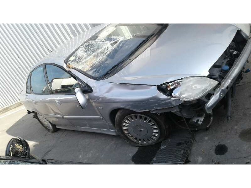 citroën c5 berlina del año 2002