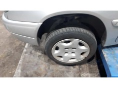 citroën saxo del año 2001 2