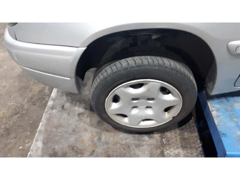 citroën saxo del año 2001