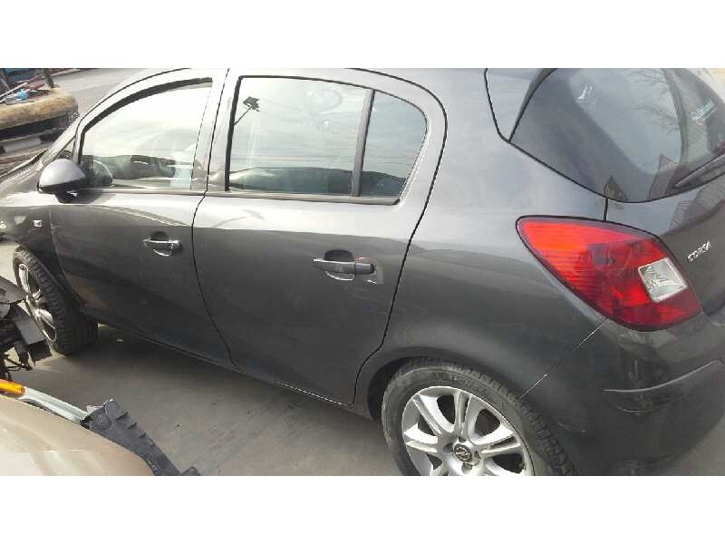 opel corsa d del año 2011