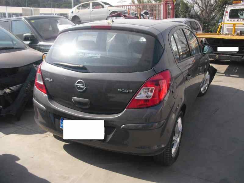 opel corsa d del año 2011