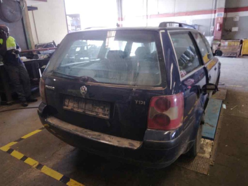 volkswagen passat variant (3b6) del año 2000