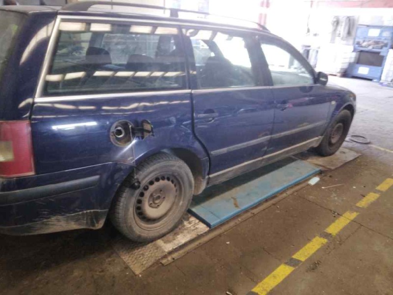 volkswagen passat variant (3b6) del año 2000