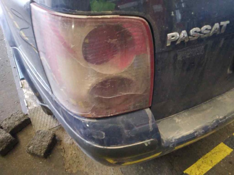 volkswagen passat variant (3b6) del año 2000