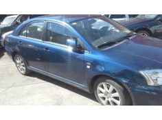 toyota avensis berlina (t25) del año 2005