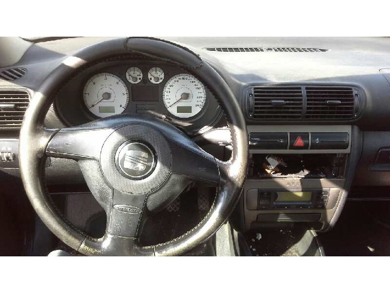 seat leon (1m1) del año 2003