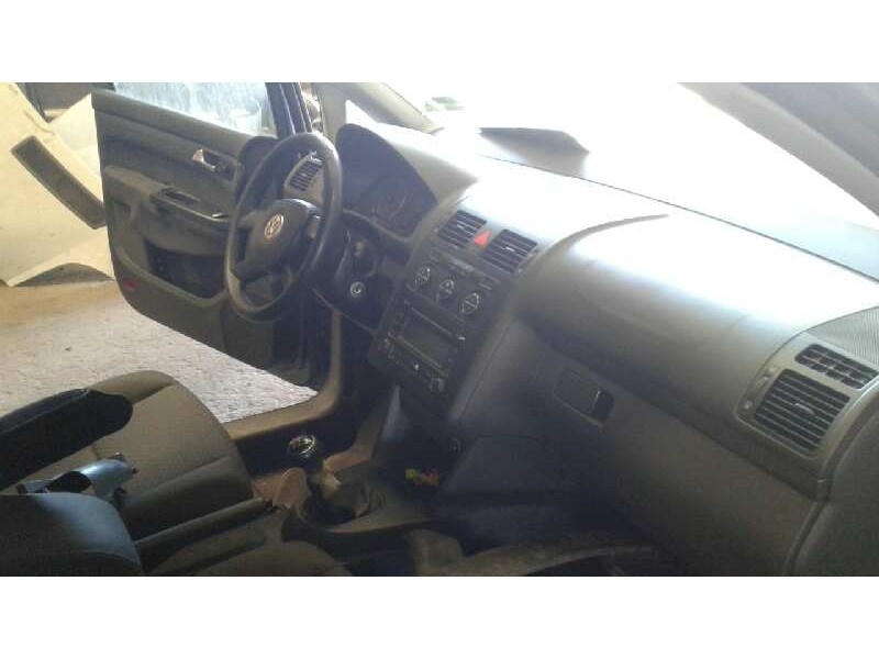 volkswagen touran (1t1) del año 2005