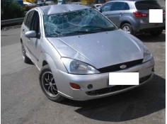 ford focus berlina (cak) del año 2000