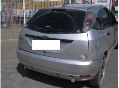 ford focus berlina (cak) del año 2000 2