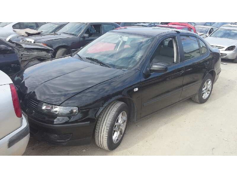 seat toledo (1m2) del año 2001