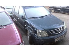 kia carens del año 2003 2